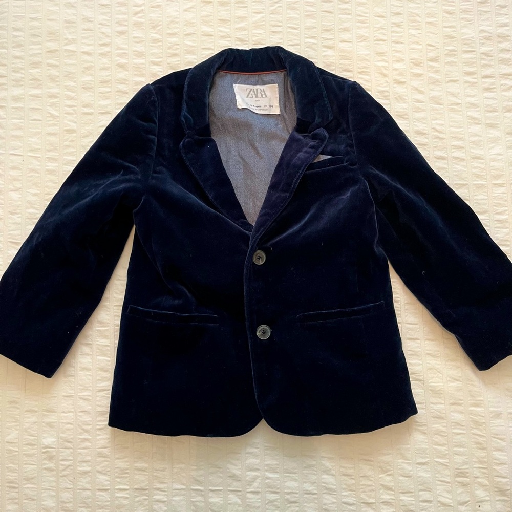 Zara Boys Blue Velvet Jacket with Zara Boys Light Blue Button Up Shirt